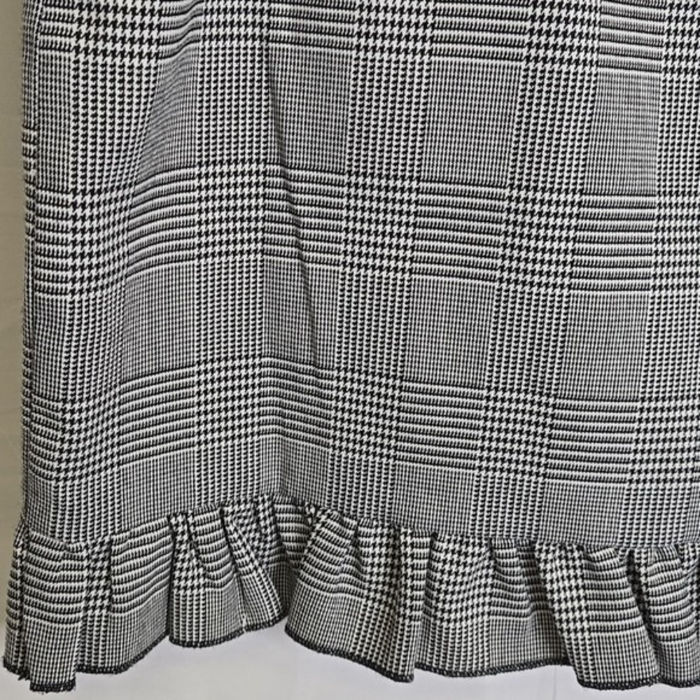 Romeo & Juliet Houndstooth Ruffle Skirt Preppy Academia Y2K, Black White, Medium - Picture 5 of 9